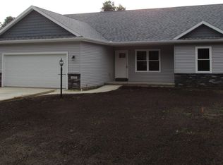 56272 River Shore Ln, Elkhart, IN 46516