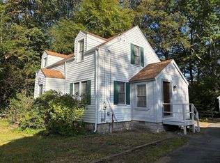 95 Mount Pleasant Ave, West Springfield, MA 01089