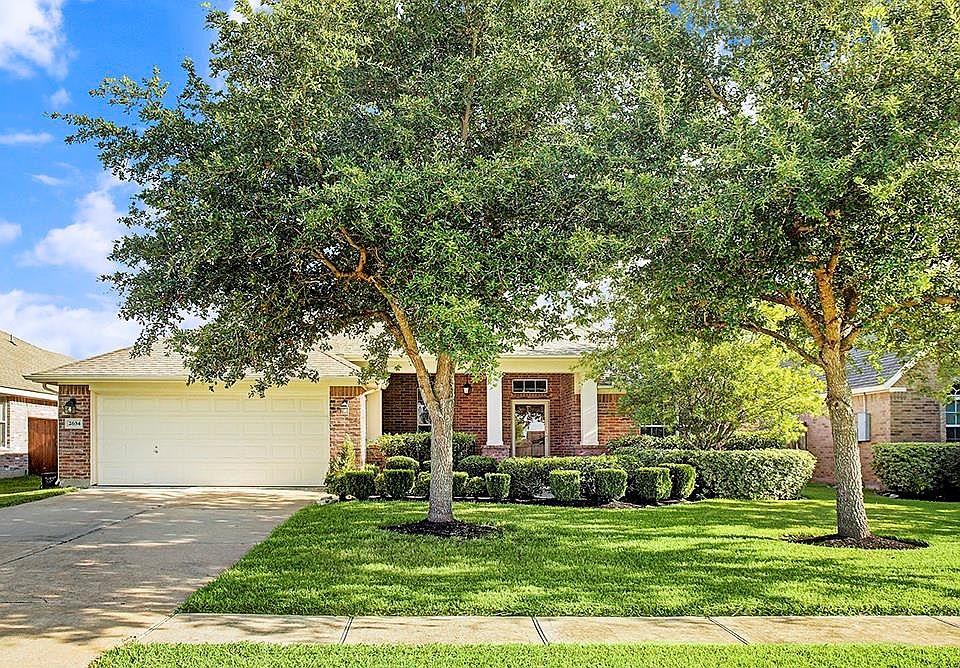 1st image of 2634 Chinaberry Park Ln