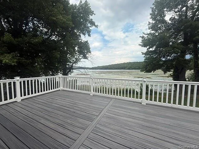 86 W Mombasha Rd — Photo 15