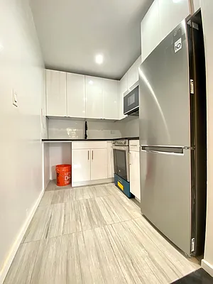 Rented by Nolita Group | media 6