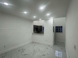 355 E 4th St APT 203, Hialeah, FL 33010