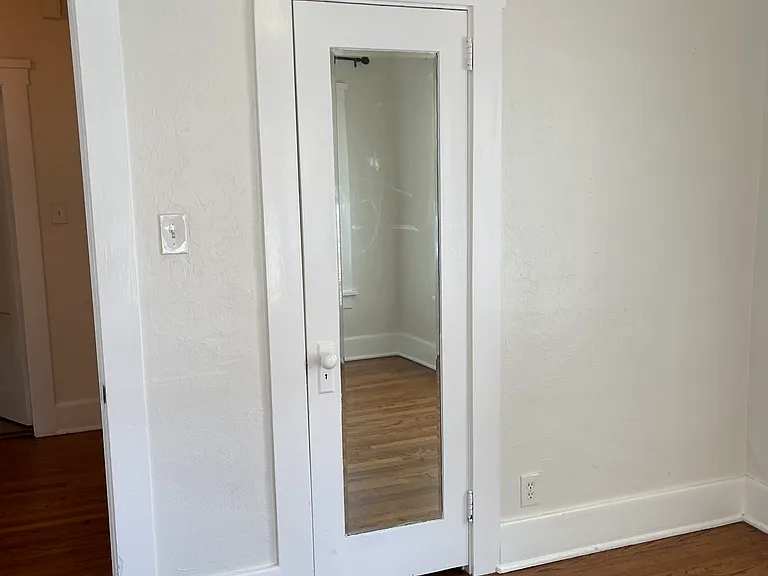 2139 NW 15th St — Photo 23