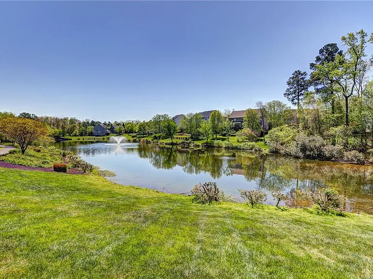 4620 Twin Hickory Lake Dr #1 — Photo 14