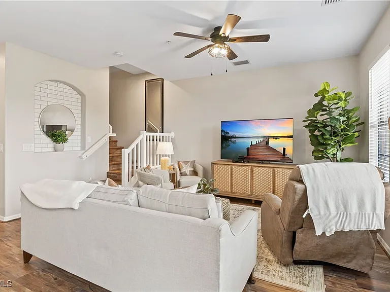 11908 Izarra Way #7005 — Photo 4