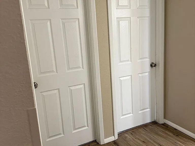 602 Mercury Ave — Photo 11