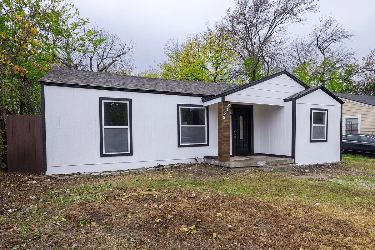 Building Photo - 3328 Hazeline Rd
