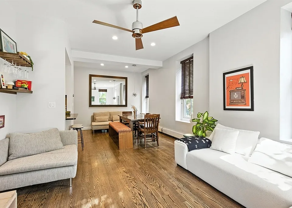 30-34 E Concord St #11