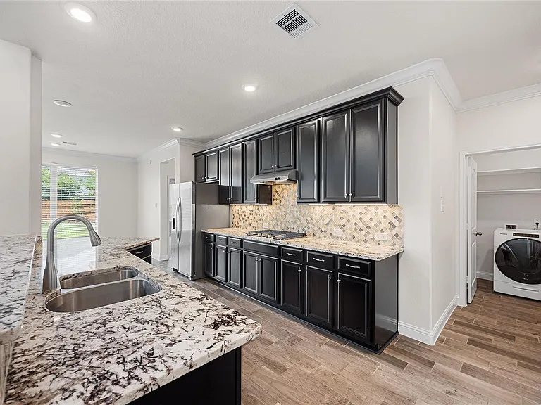 19430 Canter Field Ct — Photo 6