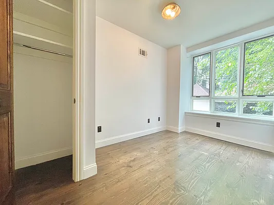 Rented by Doorway NYC, LLC | media 3