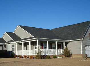 109 Joshua Norman Dr, New Bern, NC 28562