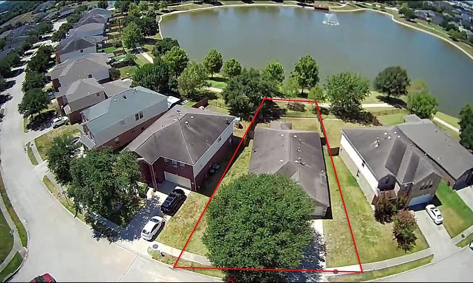 1st image of 24507 Cornell Park Ln