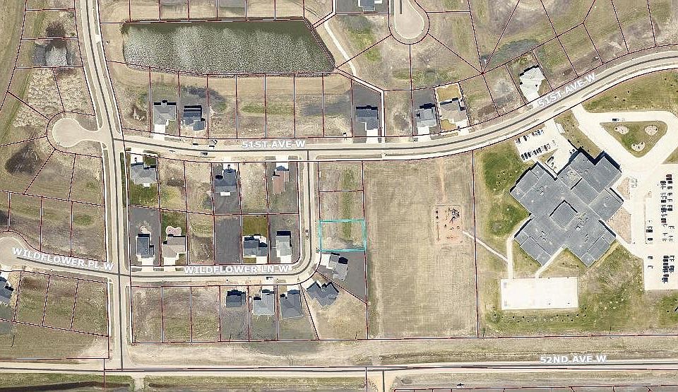 1st image of 1021 Wildflower Ln W
