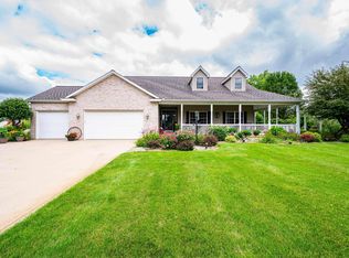 1810 E Walnut St, Warsaw, IN 46582