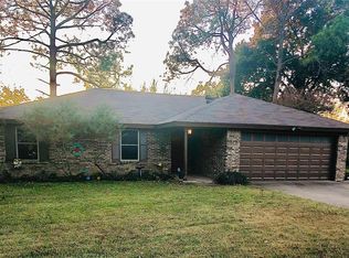 7017 Stoneridge Dr, North Richland Hills, TX 76182