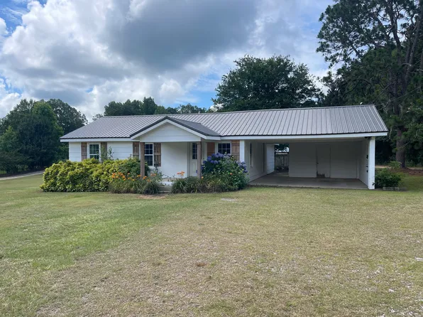 89 Bayview Dr, Phenix City, AL 36869