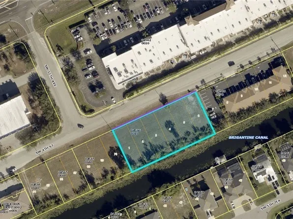 910 SW 4th St, Cape Coral, FL 33991