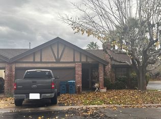 501 Buttonwood Ln, Las Vegas, NV 89107