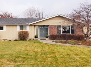203 S 68th Ave, Yakima, WA 98908