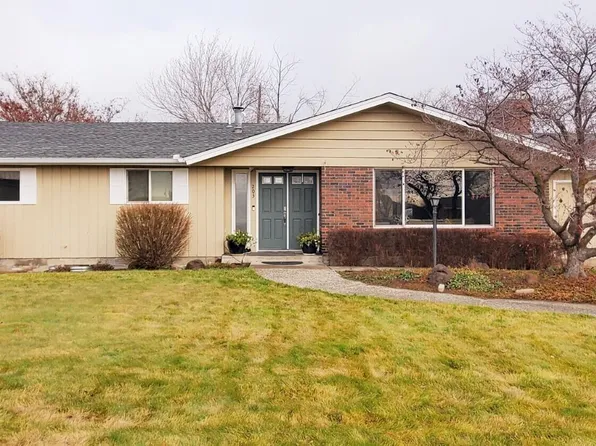 203 S 68th Ave, Yakima, WA 98908