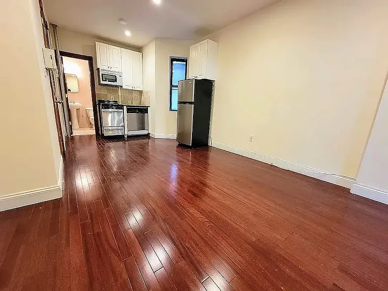 146 W 10th St #3T — Photo 1
