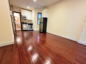 146 W 10th St, New York, NY