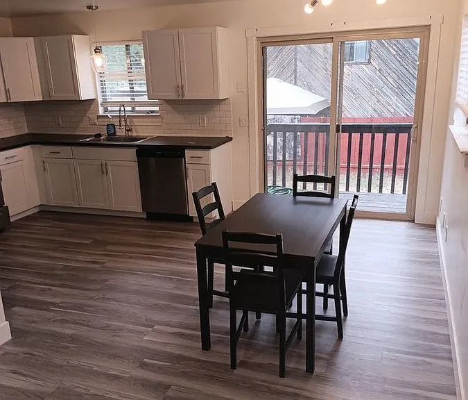 1129 W 650 North St — Photo 14