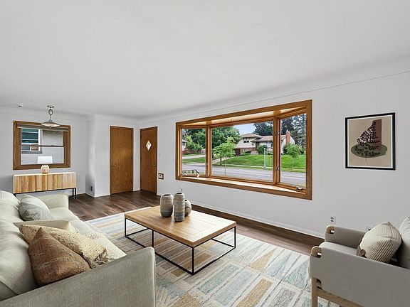 2nd image of 2187 5th St E