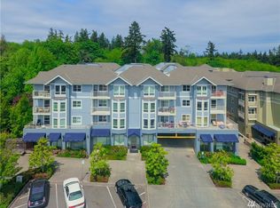 300 NE High School Rd, Bainbridge Island, WA 98110