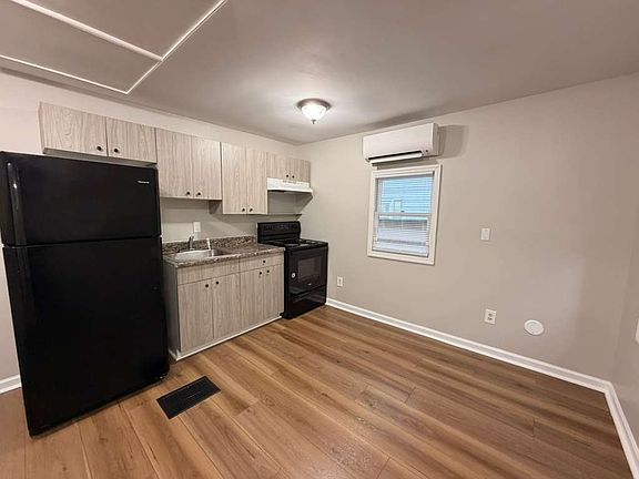 2nd image of 118 Broadway #2B