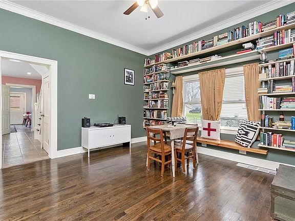 4th image of 3804 Silver Ave
