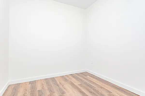 Rented by The InHouse Group | media 47