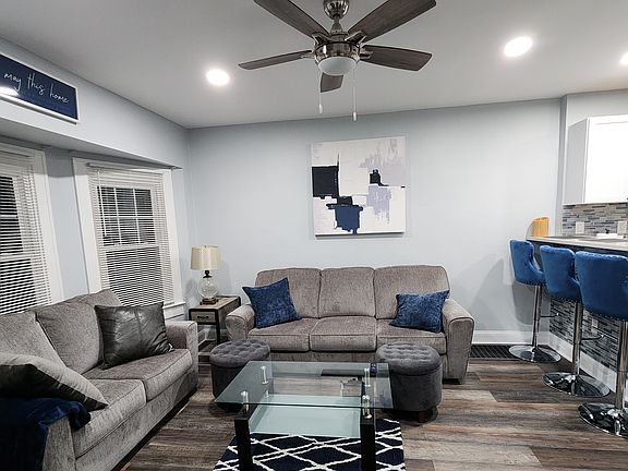 3rd image of 4649 Hinesley Ave