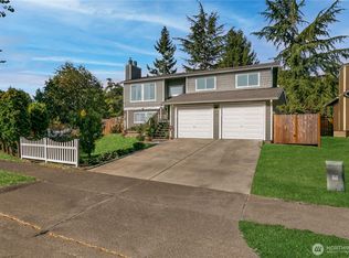 3302 Centennial Way NE, Tacoma, WA 98422