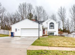 1686 Nelson Ct, Dorr, MI 49323
