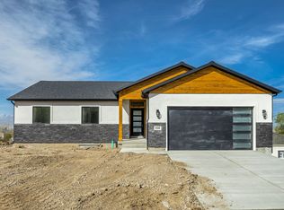 598 Canyon Rd, Tooele, UT 84074