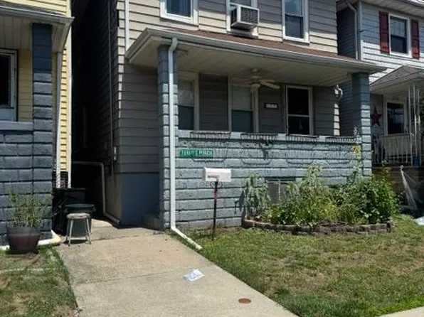 172 Centre Avenue image 1 of 2