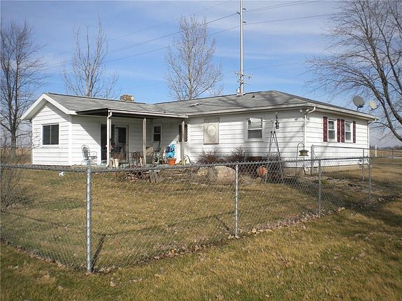 3rd image of 2795 N 275 W