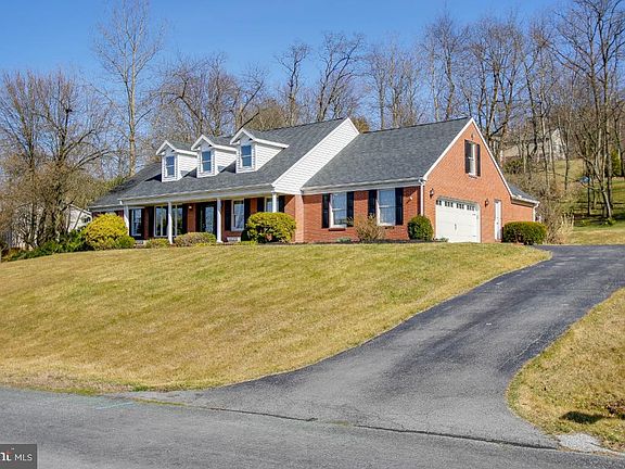 2nd image of 11570 Hearthwood Dr