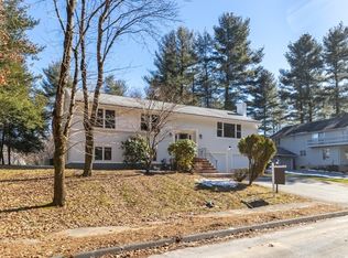 71 Carter Rd, Lynnfield, MA 01940