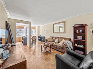200 E 74th St APT 2G, New York, NY 10021