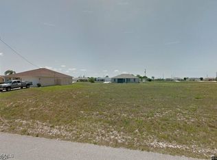 1022 NE 5th Pl, Cape Coral, FL 33909