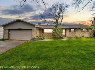 3321 Melody Ln, Lansing, MI 48912