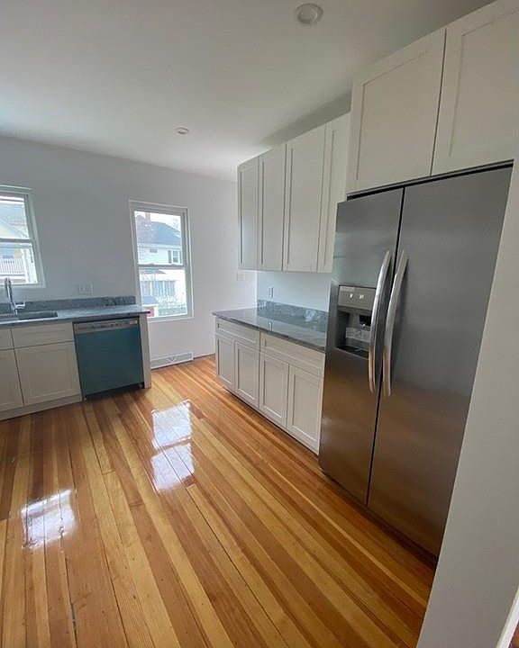 1st image of 21 Atherton St #21
