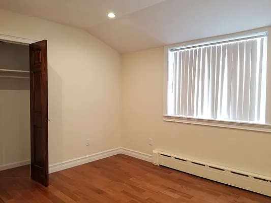 Rented by Astoria Realty | media 22