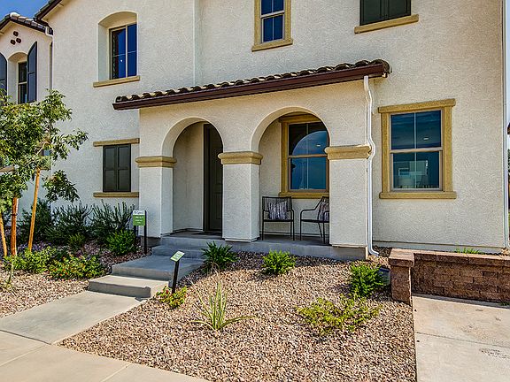 2nd image of 5805 W Pueblo Ave
