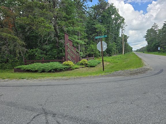 4th image of 52 Ausable River Trl