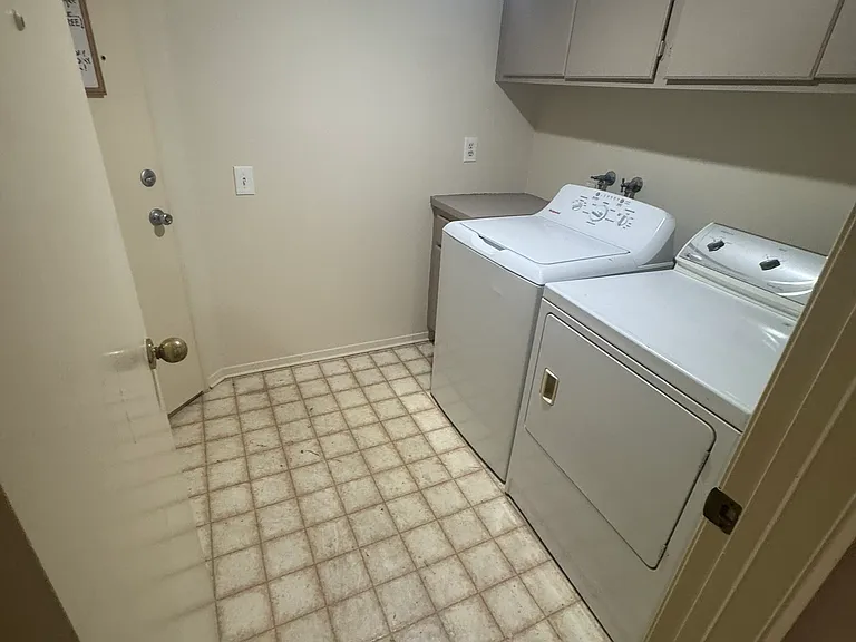 2901 Snow Creek Ln — Photo 21