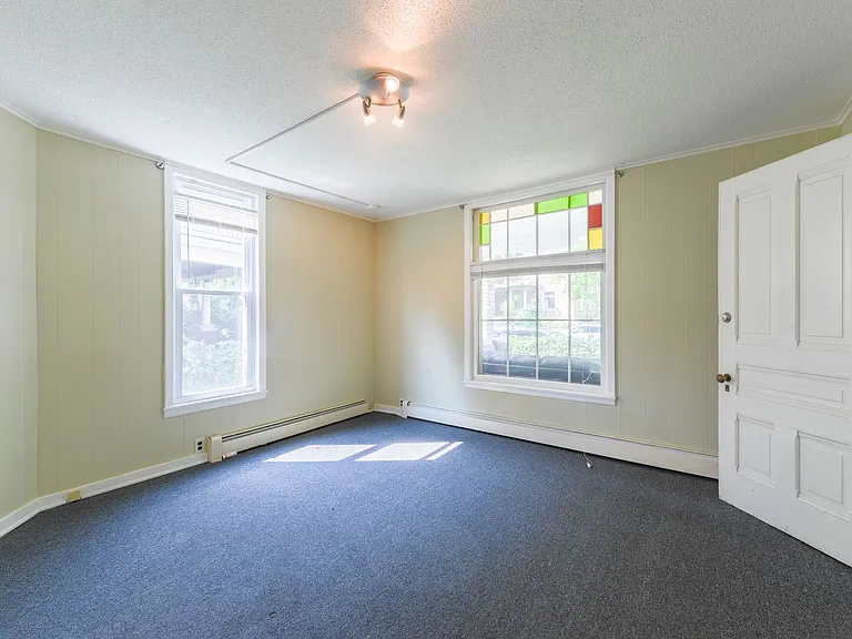 2541 Aldrich Ave S — Photo 11
