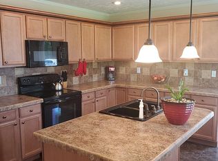 2587 Tom George Rd, Nashville, NC 27856